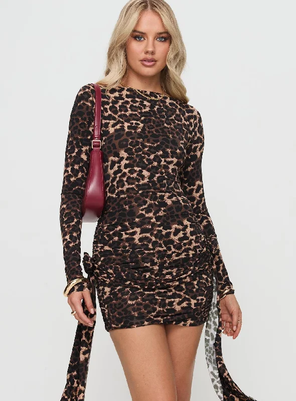 Glory Mini Dress Leopard Classic Casual Mini Dress