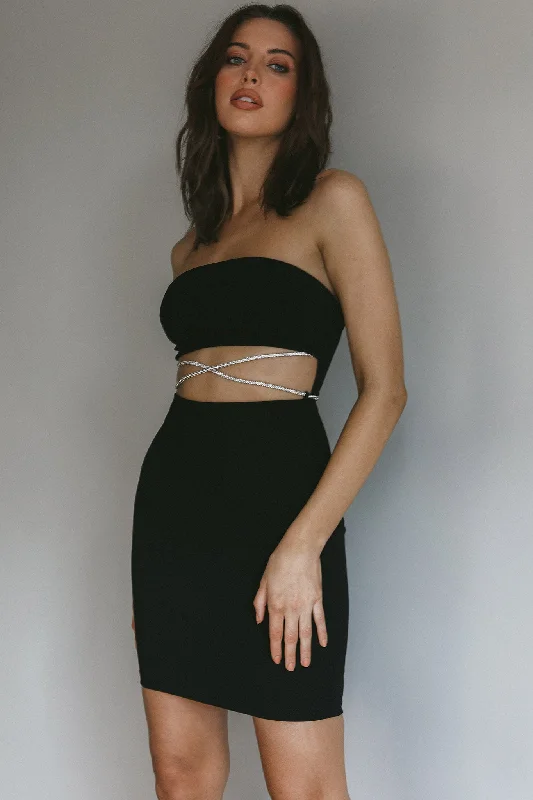 Nohemi Strapless Diamante Mini Dress Black Elegant Mini Dress with Pleats