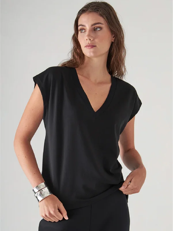 Dolman V-Neck Tee - Black Houndstooth Herringbone Solid