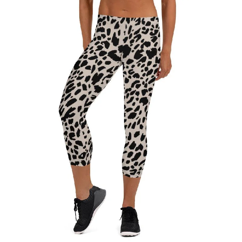 Black Animal Print Women's Capri Leggings Cozy Ribbed Leggings