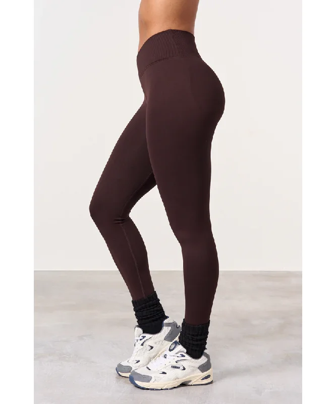 Famme Crossover Scrunch Leggings Brown Fashionable High-Rise Leggings