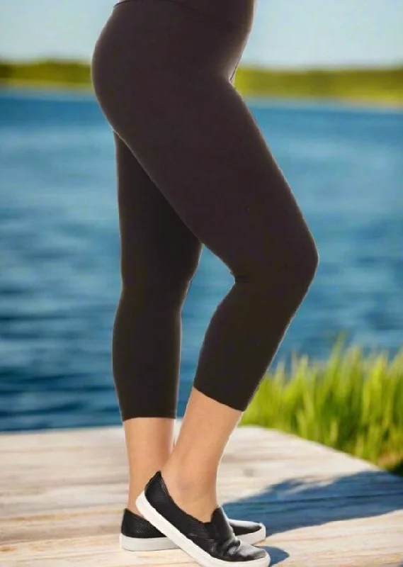 Womens Solid Black Capri Leggings, Soft Yoga Pants, Sizes 0-20, Yoga Waist, $10 With Order Fashionable High-Rise Leggings