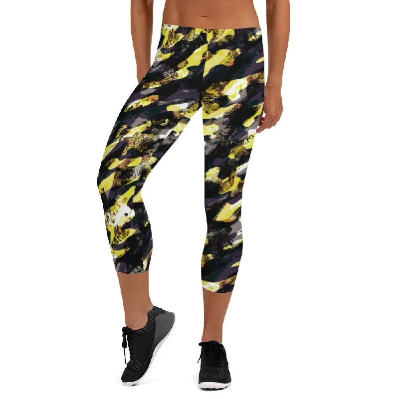 Yellow Camouflage Women's Capri Leggings Trendy Colorblock Print Leggings