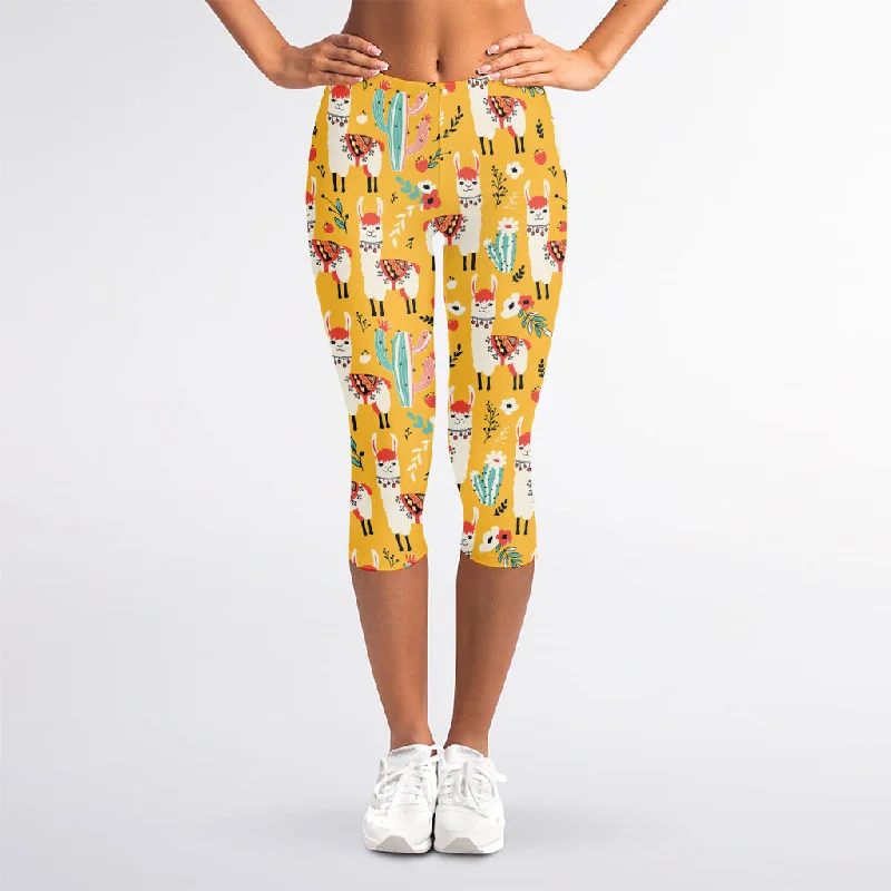 Yellow Llama Pattern Print Women's Capri Leggings