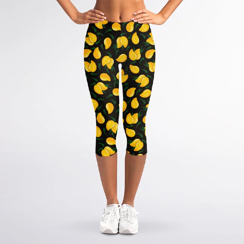 Yellow Mango Fruit Pattern Print Women's Capri Leggings