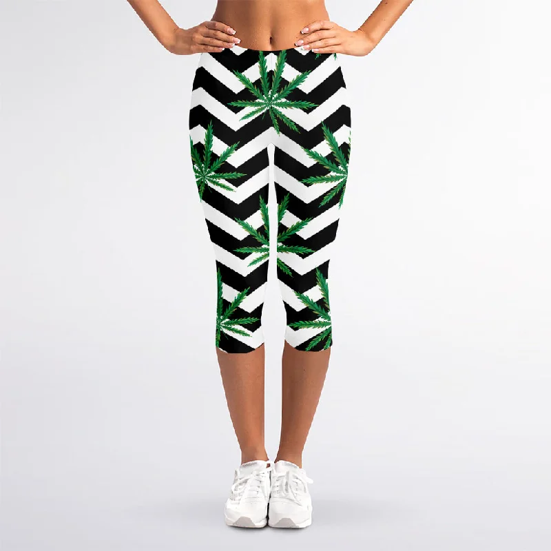 Zigzag Weed Pattern Print Women's Capri Leggings