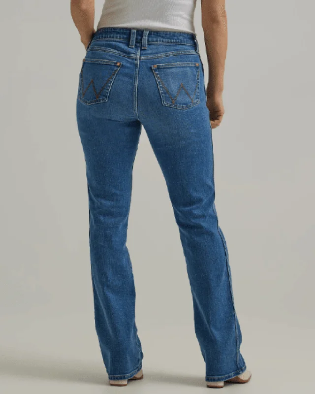 Wrangler Retro Women's Bailey Ember High Rise Bootcut Jeans 112344635 Stylish High-Waist Skinny Denim Wrangler Retro Women's Bailey Ember High Rise Bootcut Jeans 112344635 Stylish High-Waist Skinny Denim