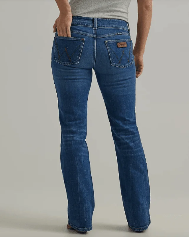 Wrangler Retro Women's Mae Isabela Mid Rise Bootcut Jeans 112344582 Comfortable Stretch Denim Jeans Wrangler Retro Women's Mae Isabela Mid Rise Bootcut Jeans 112344582 Comfortable Stretch Denim Jeans