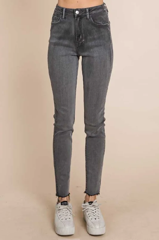 Curvy Super High Rise Skinny Jeans