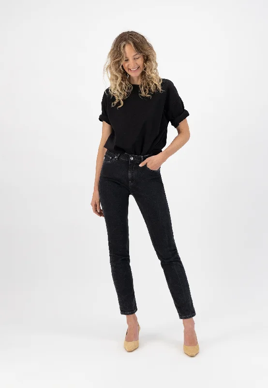 SimpleChique Jeans Medium Stone Black Cozy Relaxed Fit Denim Jeans